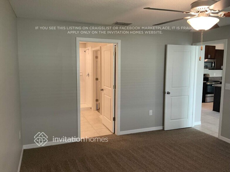 Building Photo - 1524 Blue Rose Dr