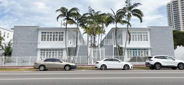 Building Photo - 7445 Harding Ave