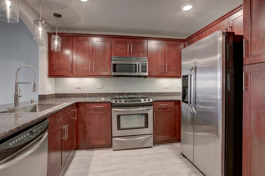 The Onyx 5150 Duke Ellington Way Las Vegas NV 89119 Apartment Finder