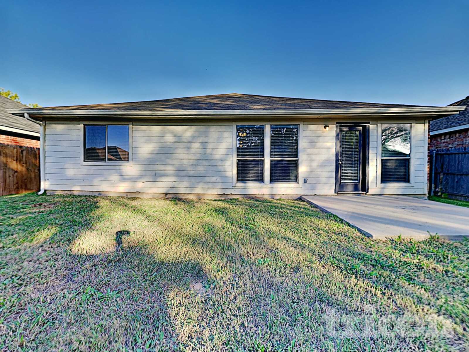 Building Photo - 9312 Rhoni Ct