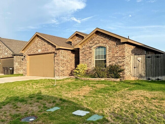 Building Photo - Home for Rent