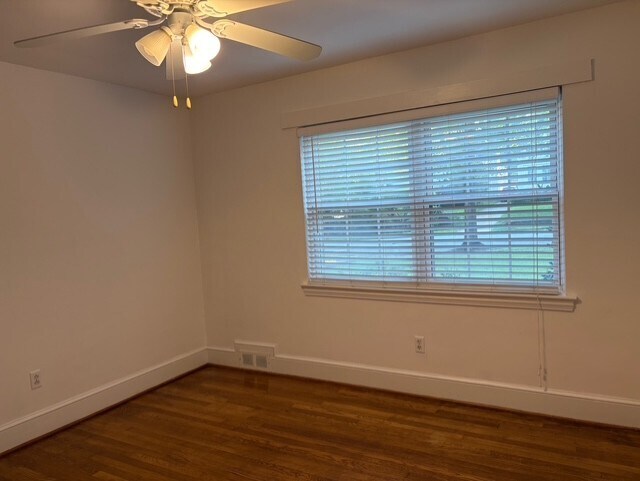 Building Photo - 361 Mills Ave