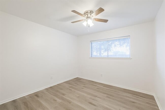 Building Photo - 14415 Locke Ln