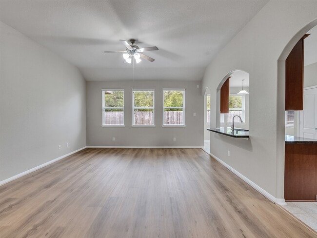 Building Photo - 10223 Sierra Grace Ln