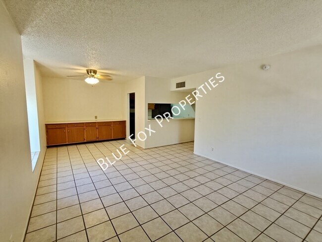 Building Photo - 8080 E Speedway Blvd
