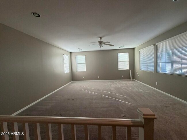 Building Photo - 297 E Kaibab Dr