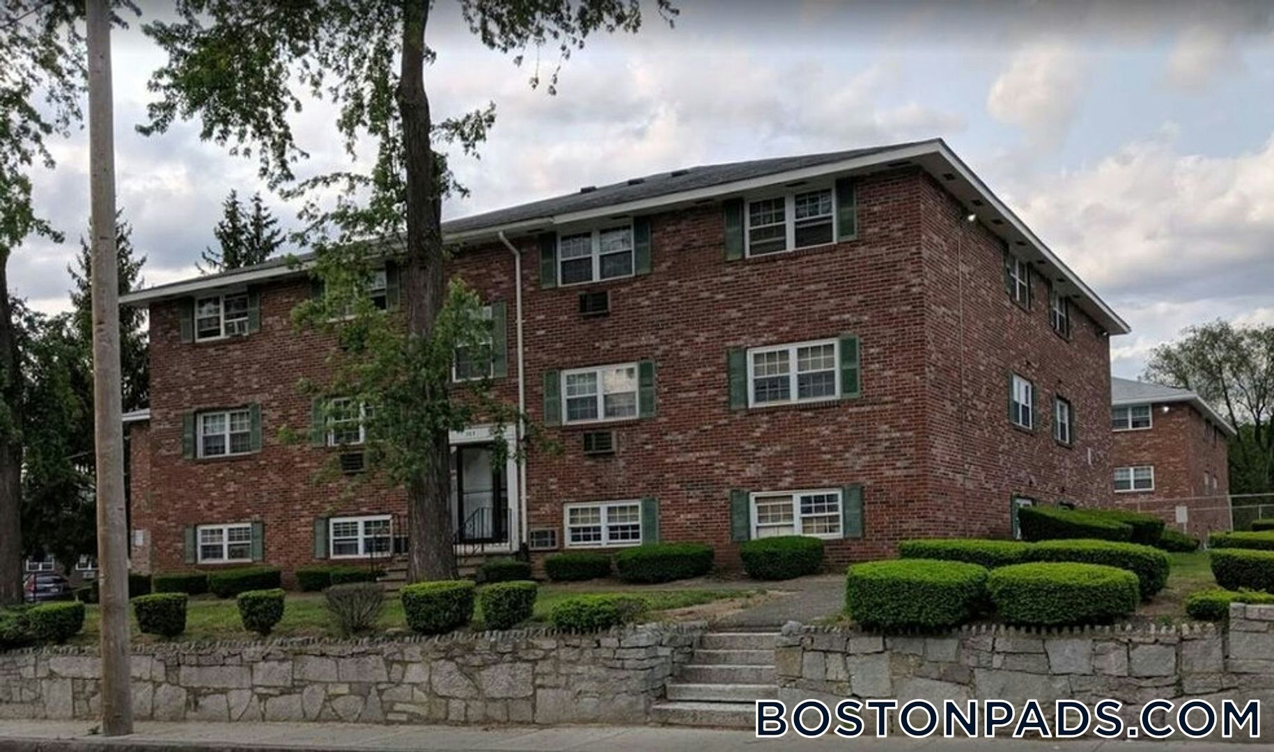 Building Photo - 345 Hildreth St