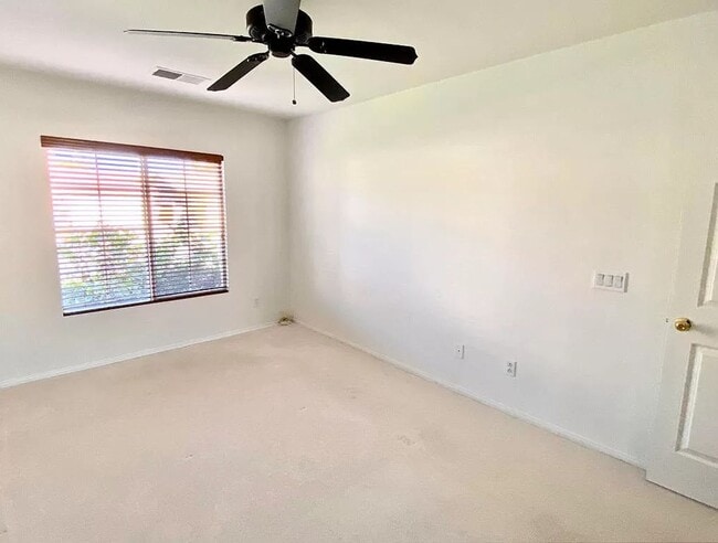 Building Photo - 3bed 3bath w/Pool La Quinta House for rent