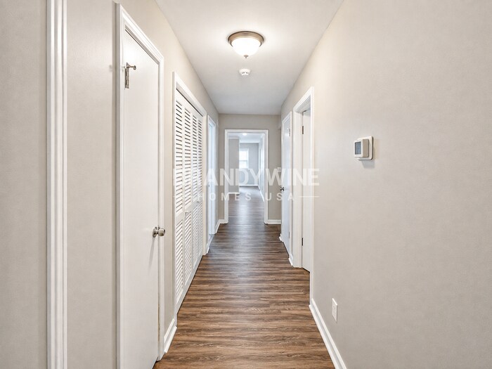 Building Photo - 4520 Dorset Cir