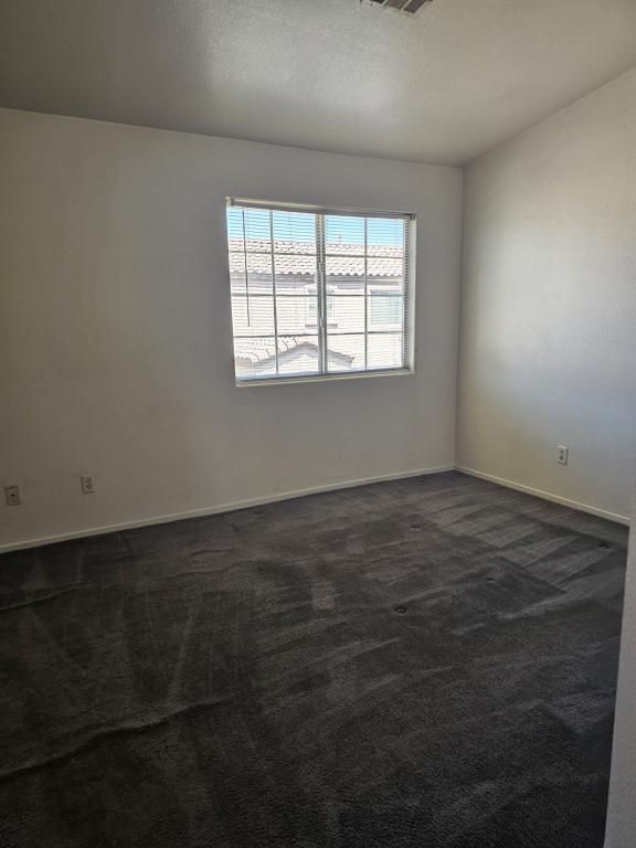 Building Photo - 2500 Adelante Ave
