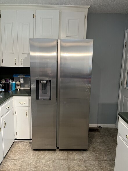 New Appliances - 300 Chuckwood Rd