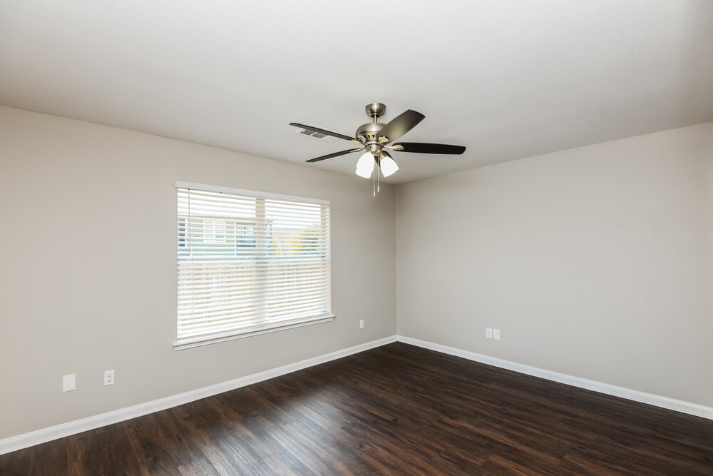 Building Photo - 4729 Cedar Springs Dr