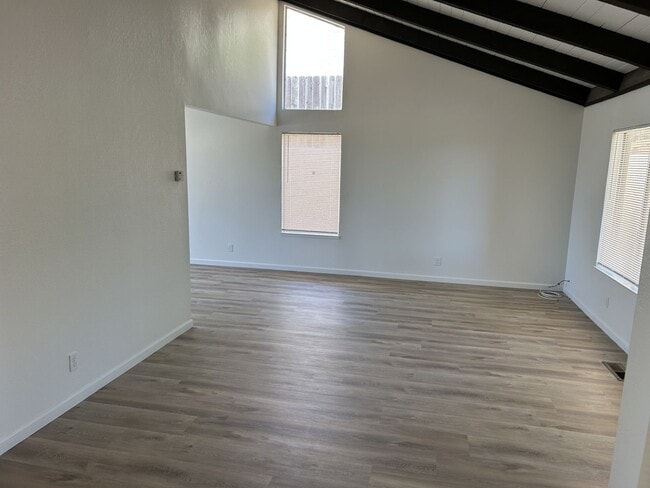 Building Photo - Remodeled 4 Bedroom, 2.5 Bath Home