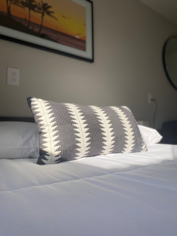 Building Photo - 2431 Sunstone Dr