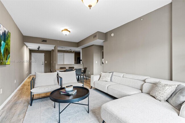 Building Photo - 5271 SW 8th St