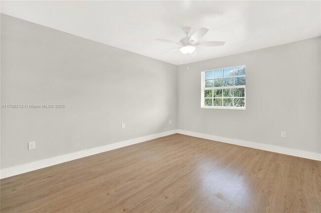 Building Photo - 10410 NW 28th Ave