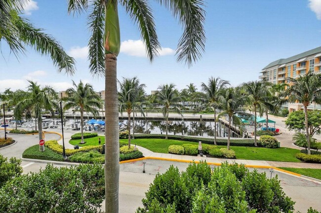 Building Photo - 625 Casa Loma Blvd