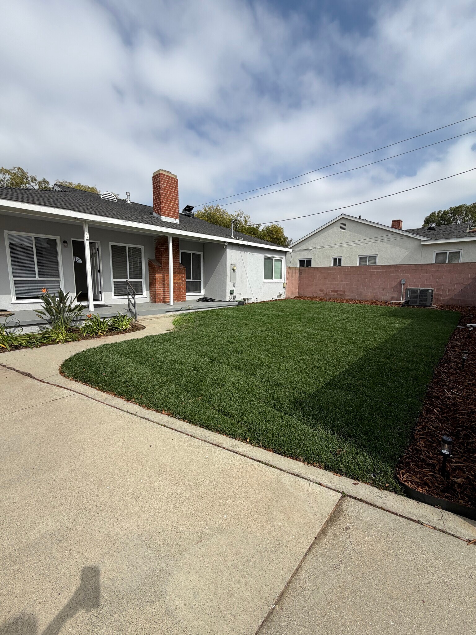 Building Photo - 1220 Felbar Ave