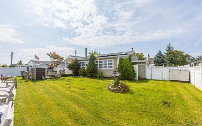 Building Photo - 97 N Ocean Ave