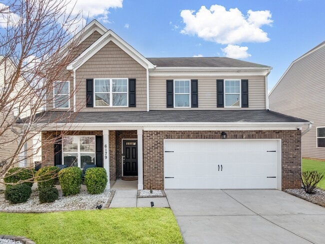 Building Photo - 6179 Kilchurn Dr