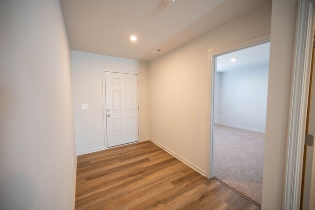 Building Photo - 321 Suhani Ln