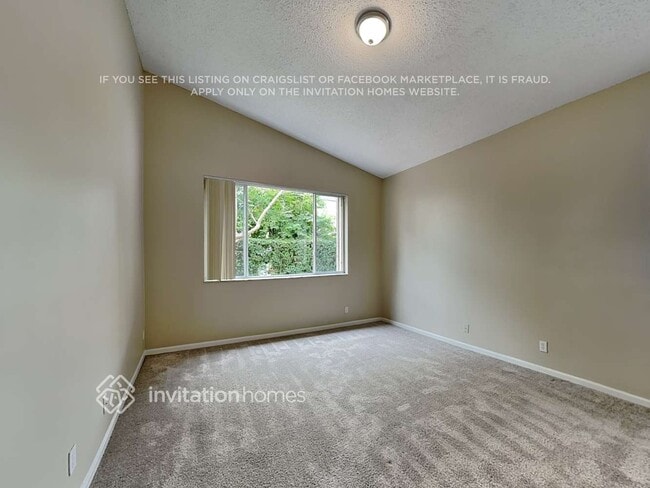 Building Photo - 5534 Lake Tern Pl