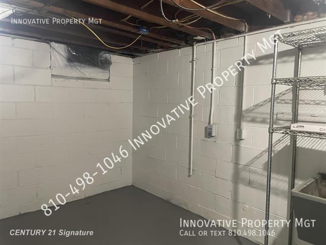 Building Photo - 1418 Blueberry Ln