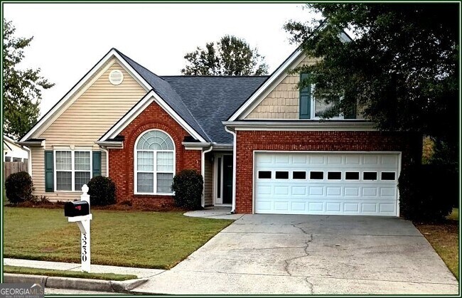 Building Photo - 3230 Kylay Ct NE