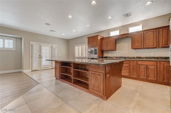 Building Photo - 4437 Verdiccio Ave