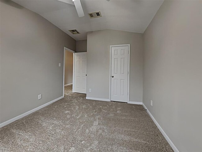 Building Photo - 26418 Marble Falls Bend