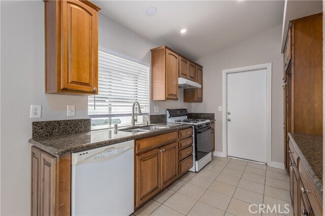 Building Photo - 7377 Milleman Ave