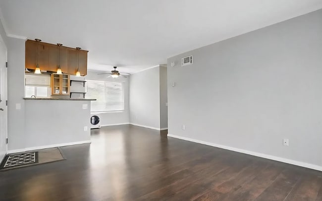 Building Photo - 6333 College Grove Way