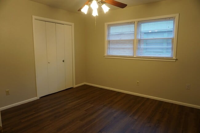 Building Photo - 3821 51st St