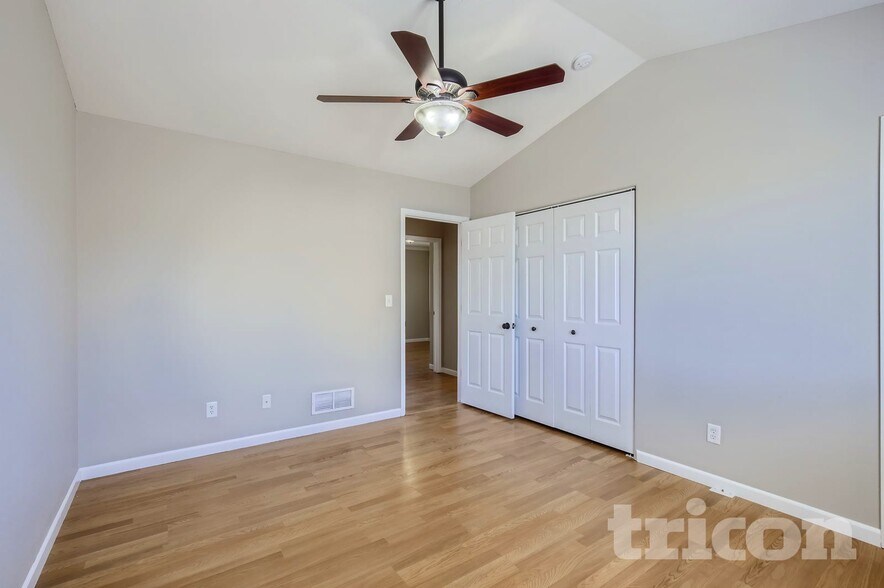 Building Photo - 1711 86th Ave