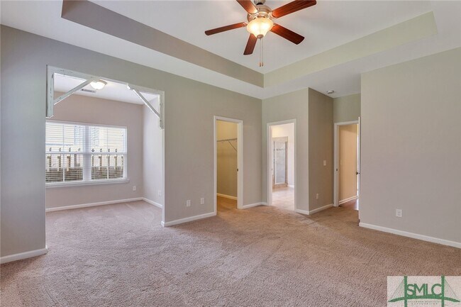 Building Photo - 136 Waverly Way