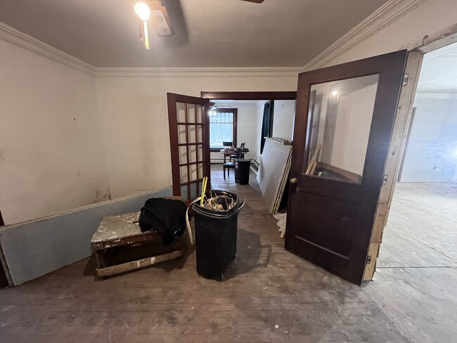 Building Photo - 1515 House