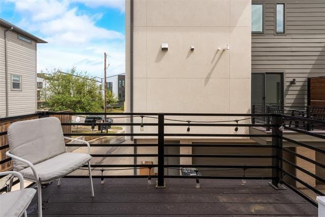 Building Photo - 2107 Bennett Ave