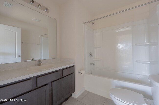 Building Photo - 513 Spanish Oaks Way