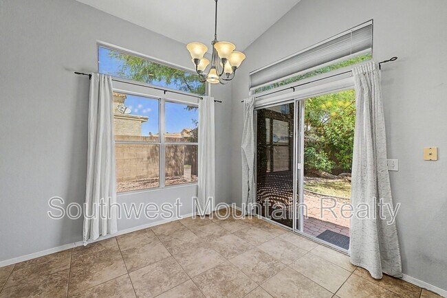 Building Photo - 649 S Banning