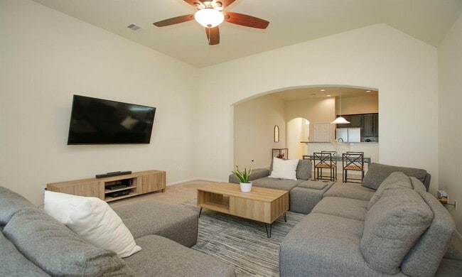 Building Photo - 21615 Rainfall Park Dr