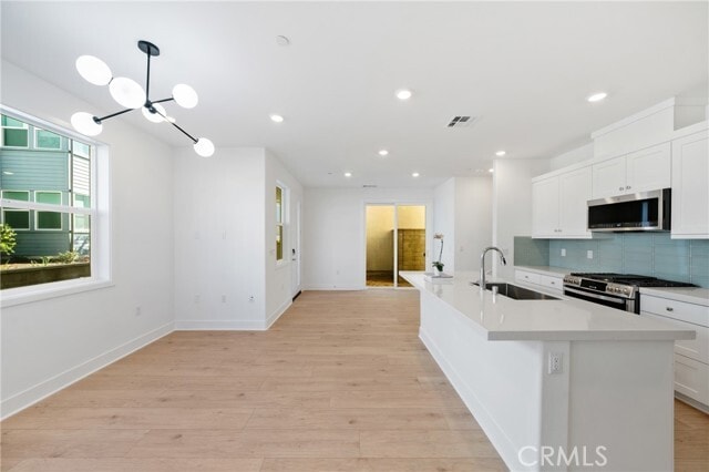 Building Photo - 322 Proctor