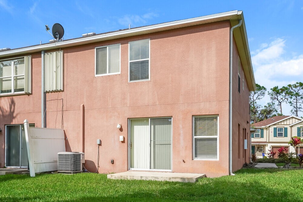 Building Photo - 15130 Piping Plover Ct