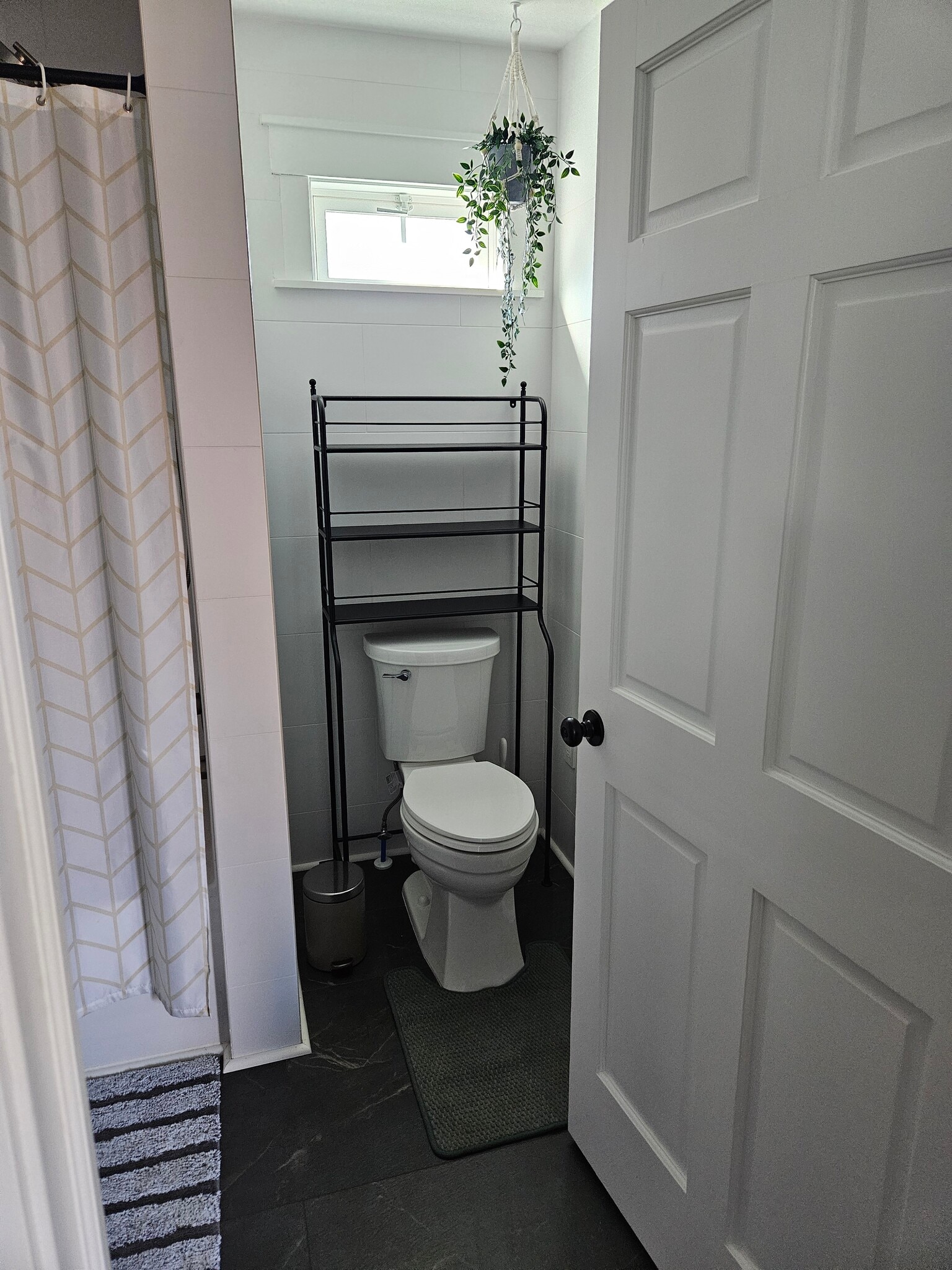 Building Photo - 3302 Delaware Ave