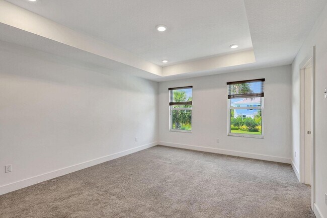 Building Photo - 229 Preserve Trl S