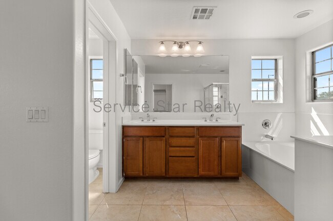 Building Photo - 3413 E Zion Way