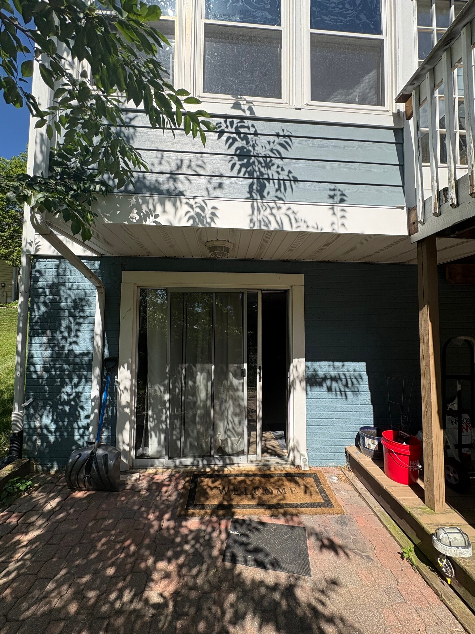 Building Photo - 7 Stardust Ct