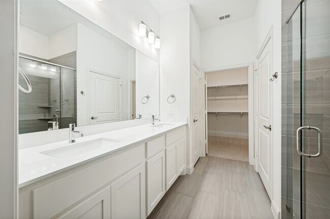 Building Photo - 4565 Stone Valley Trl