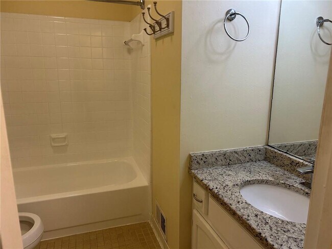 Building Photo - 9775 Loblolly Ln