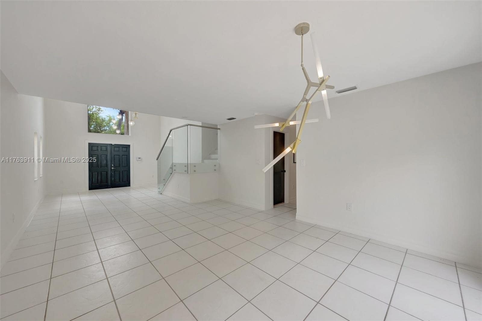 Building Photo - 21320 SW 97th Ave