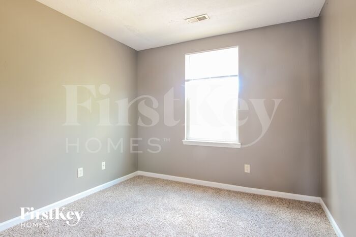 Building Photo - 3625 Dayflower Way